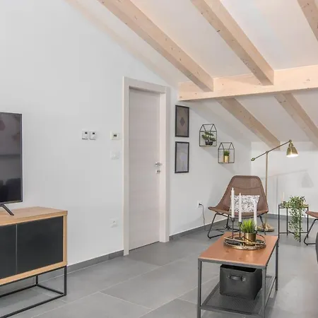 Apart Residence-Galant Rovinj Buitenkant foto