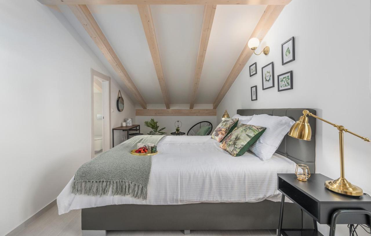Residence-galant Apartment *